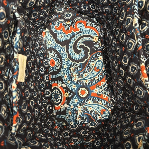Retired Vera Bradley Marrakesh Tote - Picture 4 of 6